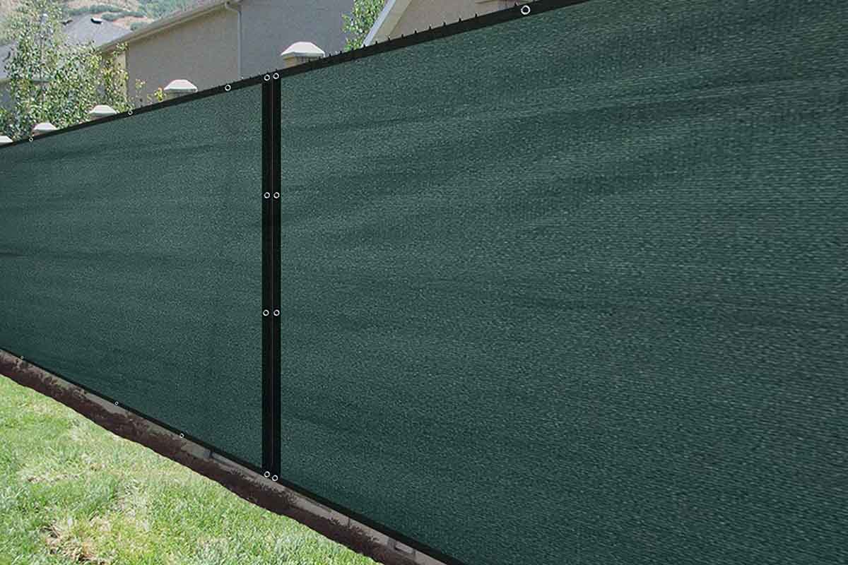 Inexpensive Ways To Cover A Chain Link Fence - Homewares Insider
